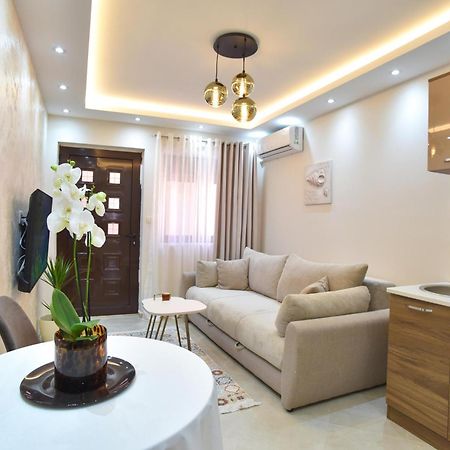 Vila Apartments Lidija Petrovac na moru Exterior foto