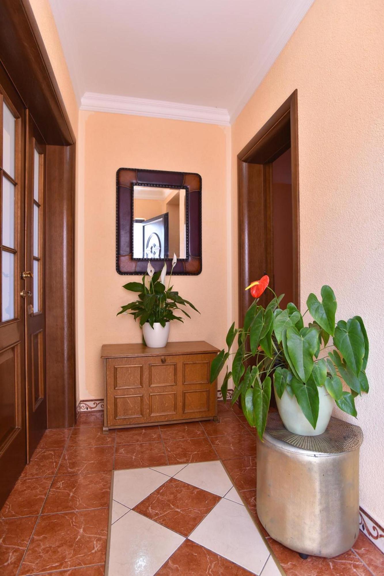 Vila Apartments Lidija Petrovac na moru Exterior foto